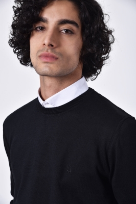 بافت یقه گرد ساده