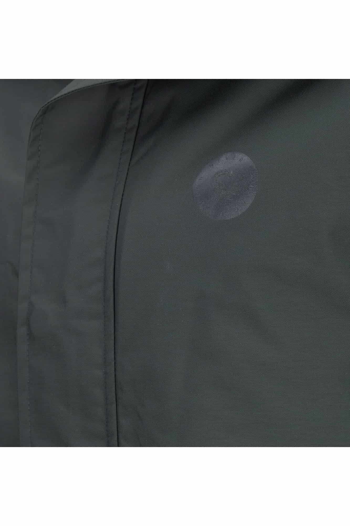 کاپشن کلاه دار