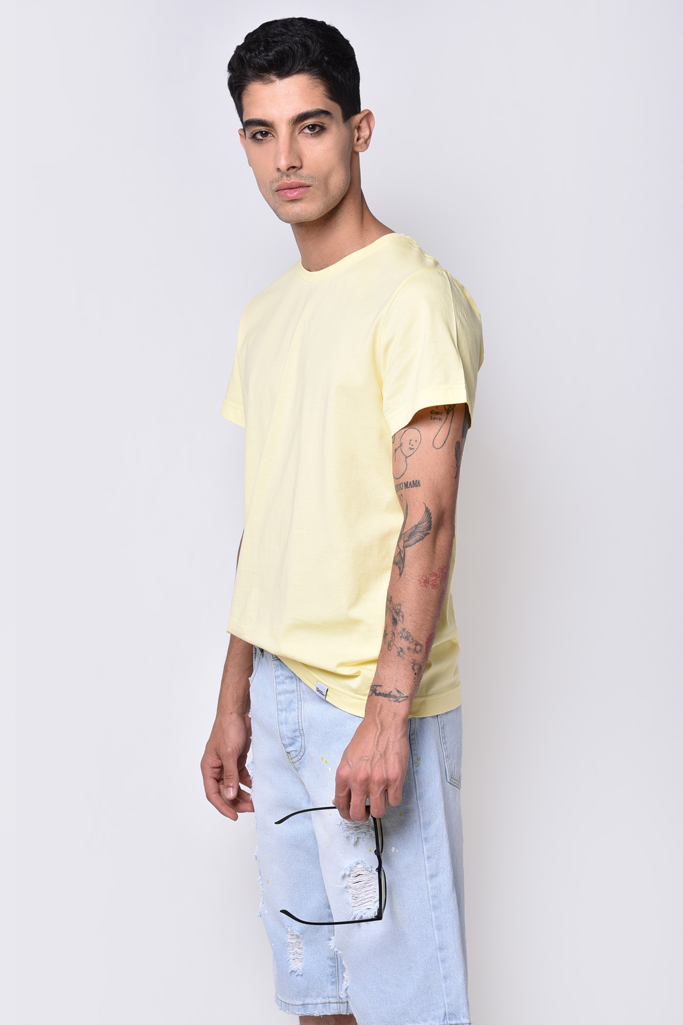 تیشرت آستین کوتاه یقه گرد بیسیک