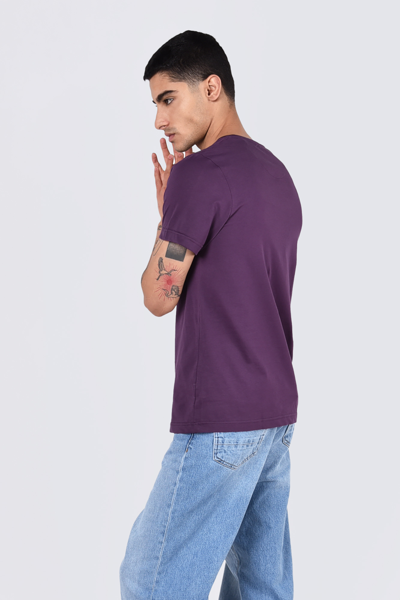 تیشرت آستین کوتاه یقه گرد بیسیک