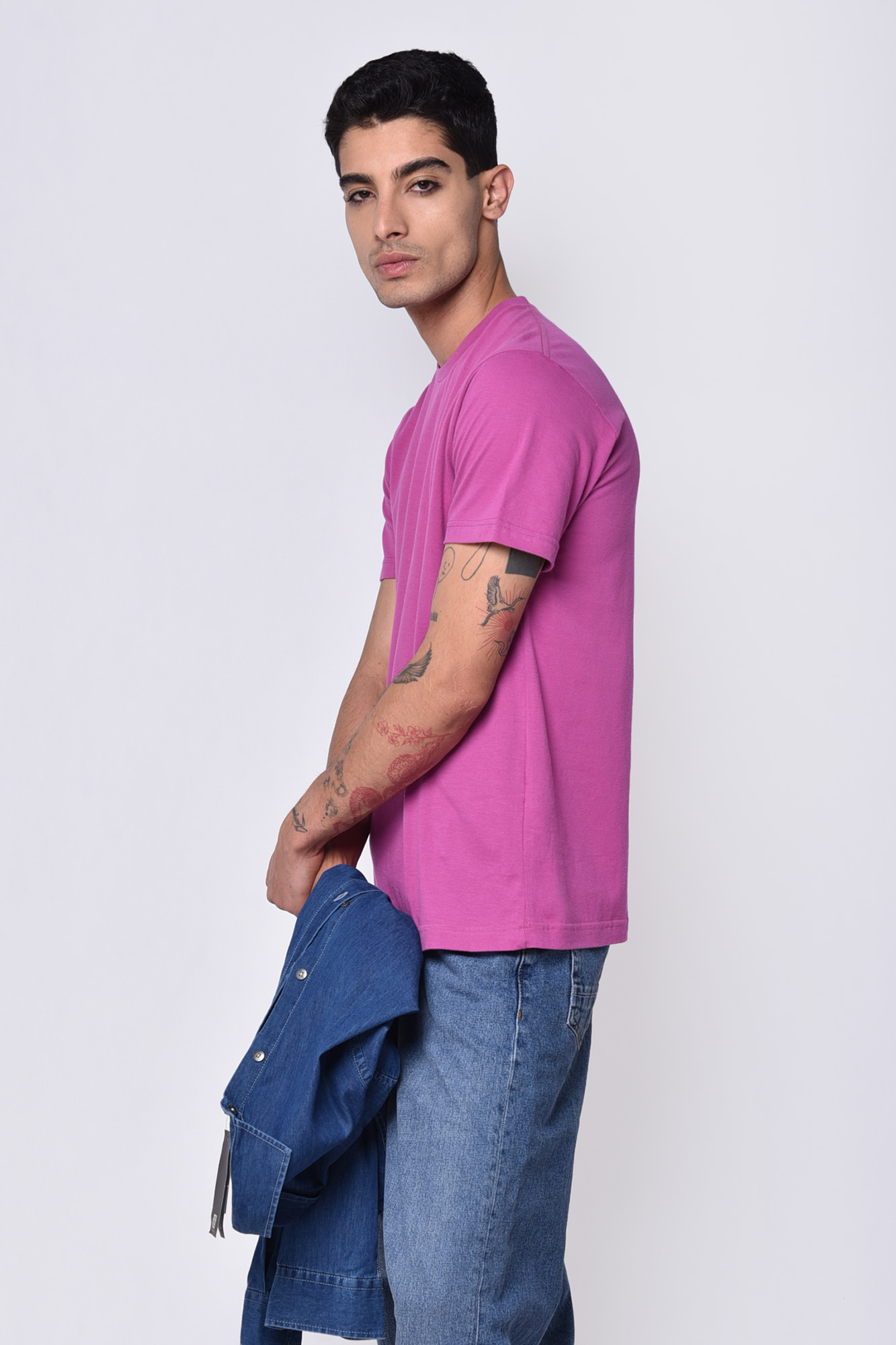 تیشرت آستین کوتاه یقه گرد بیسیک