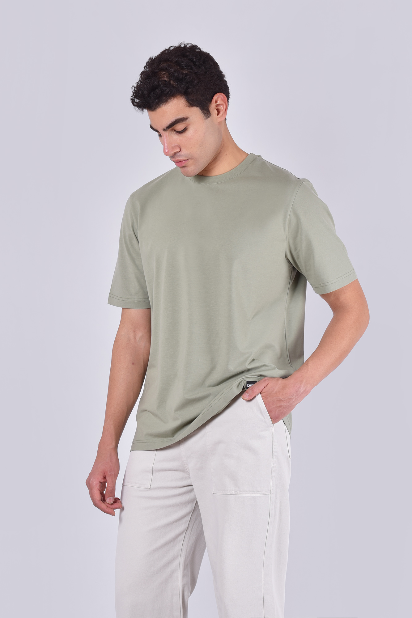 تیشرت آستین کوتاه یقه گرد بیسیک