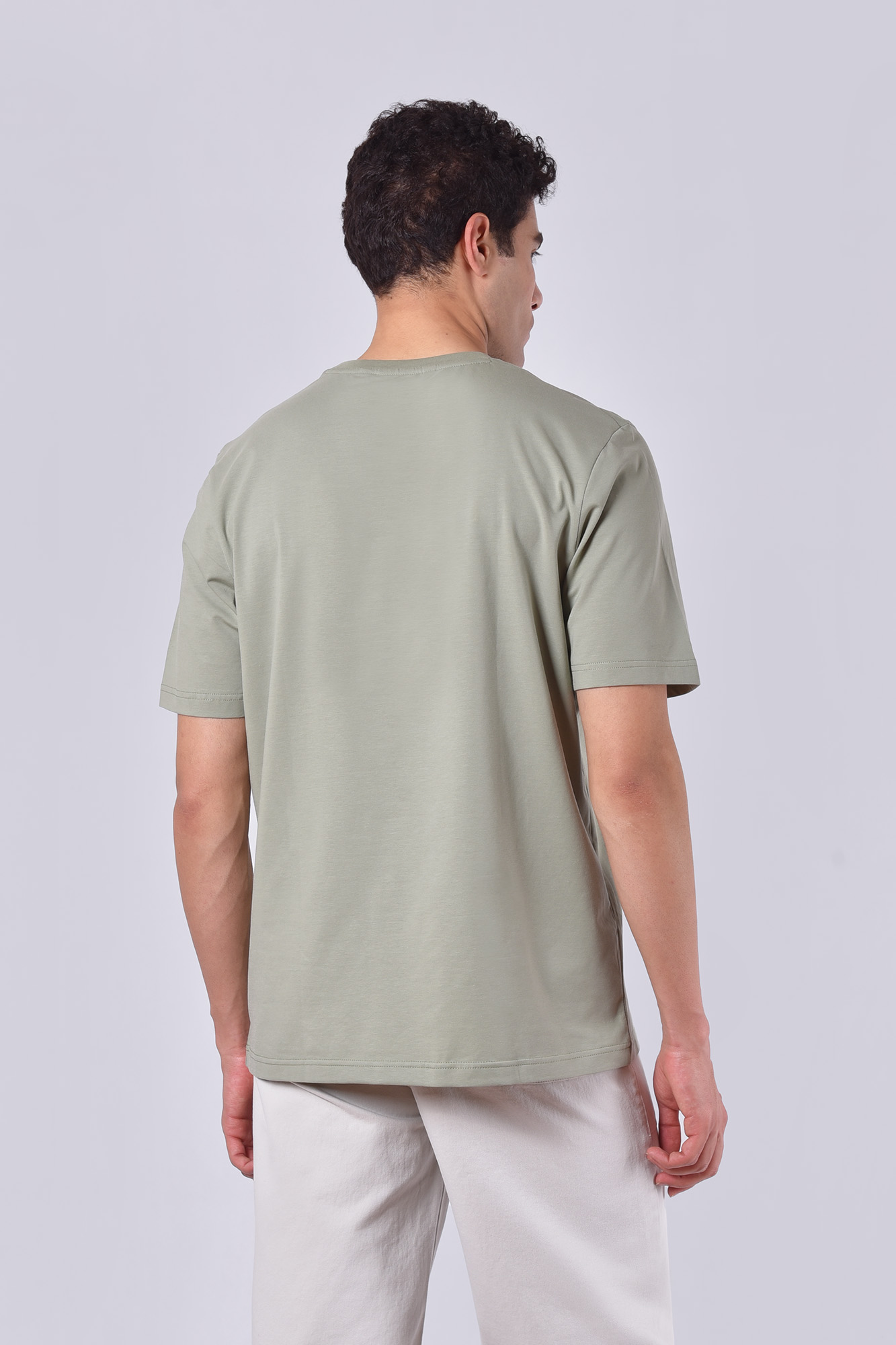 تیشرت آستین کوتاه یقه گرد بیسیک